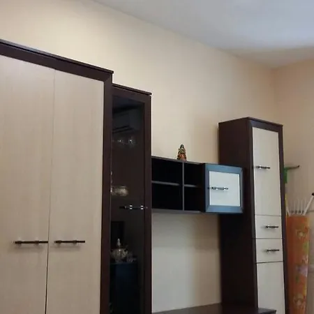 Komfort 2 Апартаменты *